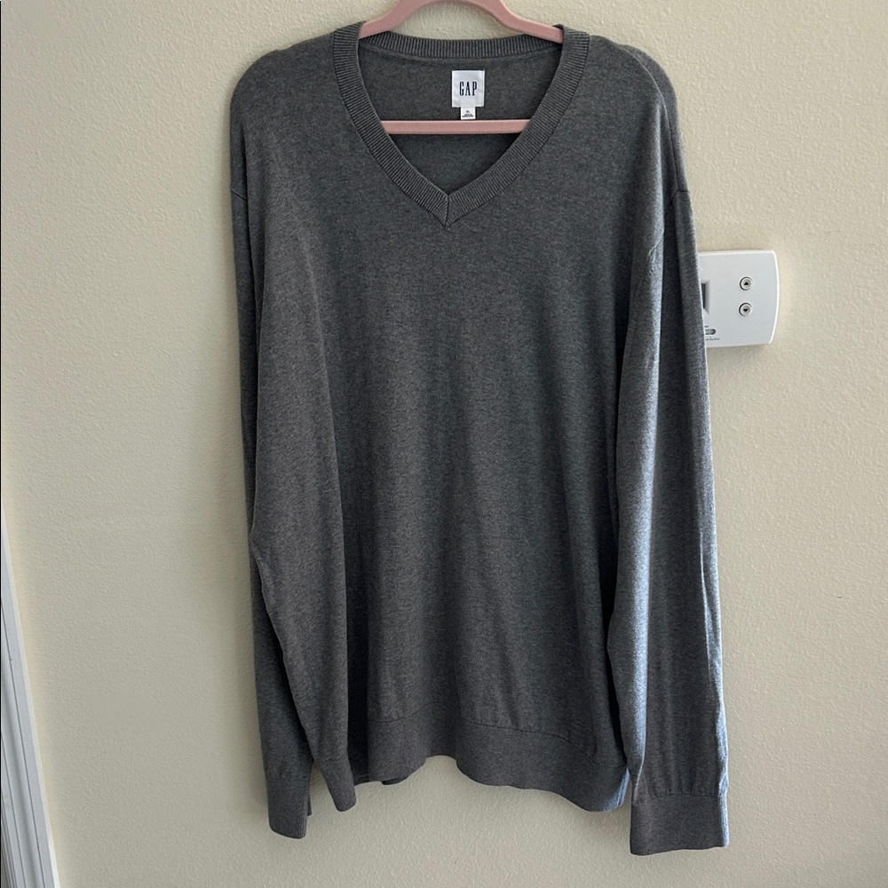 Gap gray 100% cotton V-neck sweater, classic extra large unisex preppy casual​